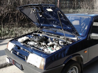 Упор капота Лада Самара (2108; 2109; 21099)