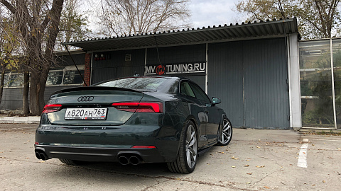 BLACKOUT EDITION Спойлер-Лип (черный глянец) Audi A5 (кузов F5) (2016-2020) + УСТАНОВОЧНЫЙ КОМПЛЕКТ