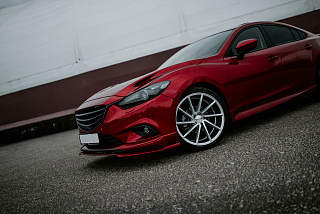 Решетка радиатора комплектация №4 Mazda 6  / Atenza GJ (2012 - 2018)